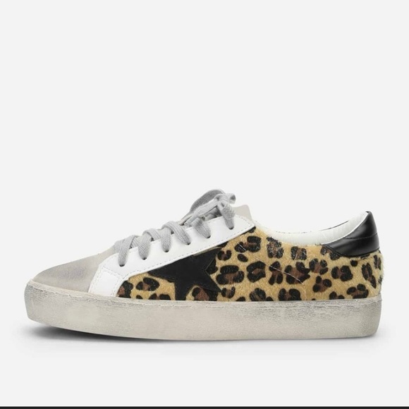 Leopard Print Star Sneakers - Picture 4 of 6